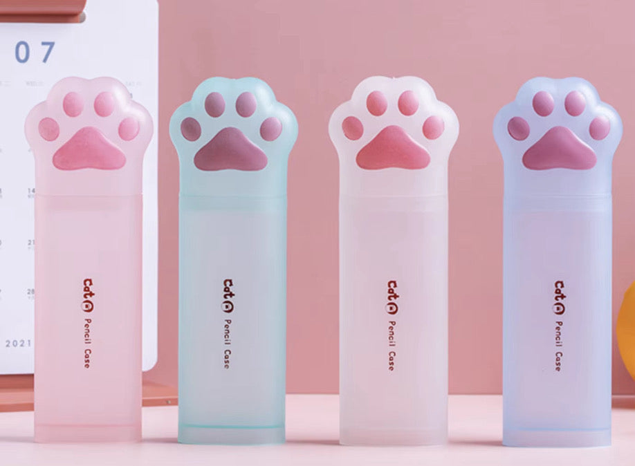 Cat-titude Pencil Holder