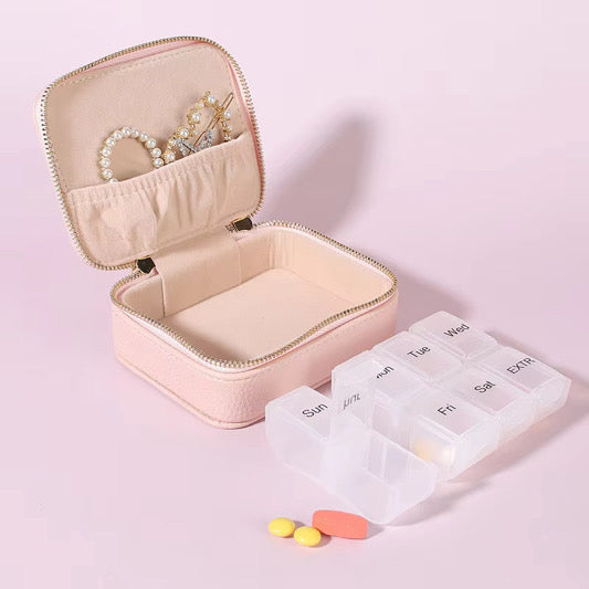 The Med Zip Up Organizer
