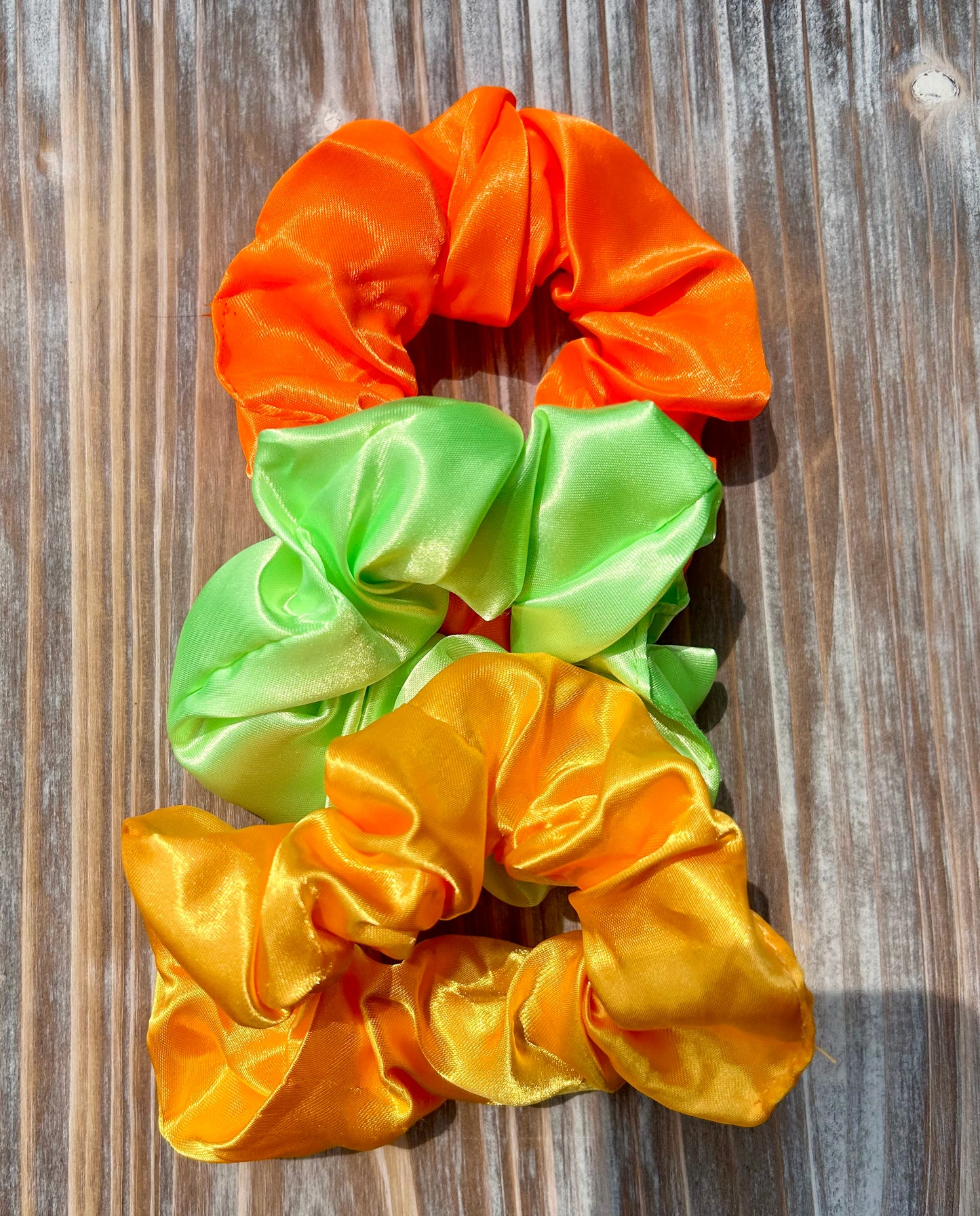 Set of 3 Light Up Scrunchies