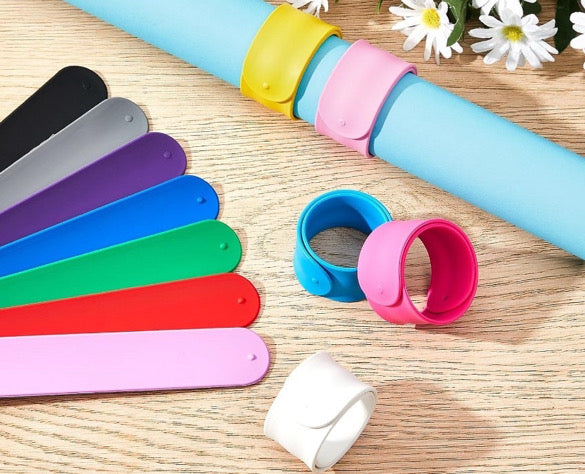Wrapping Paper Slap Bands