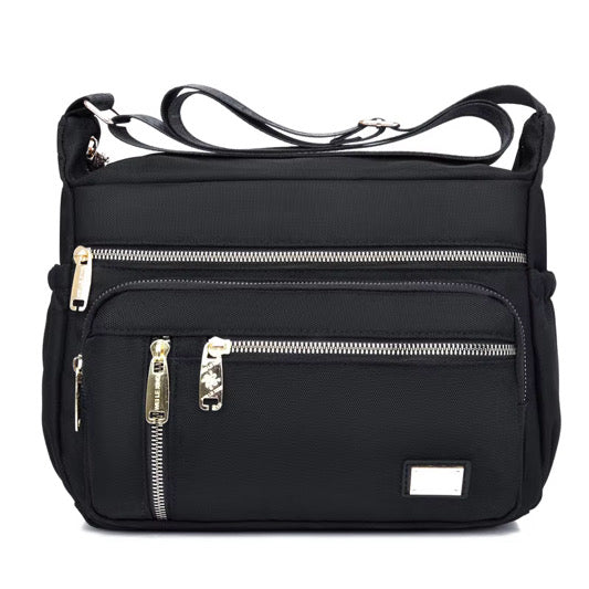 The Everyday Essential Purse