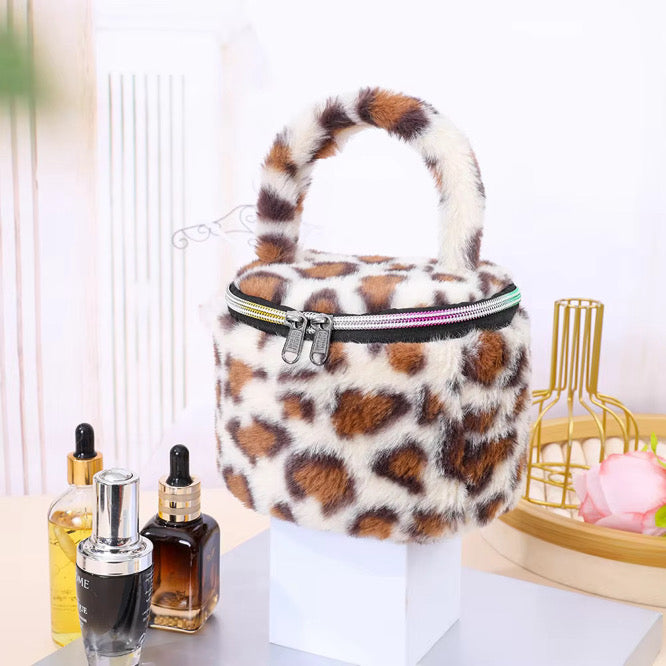 Untamed Leopard Beauty Bag