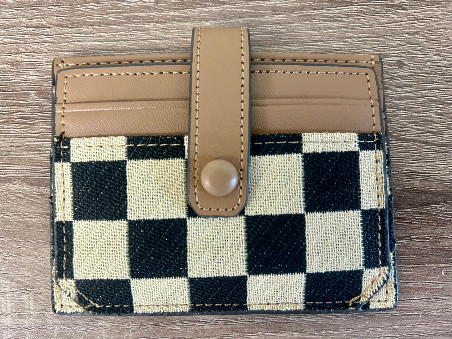 Check Me Chic Card Holder