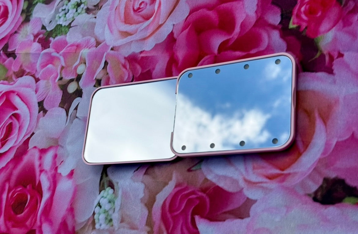Lighted LED Purse Compact Mirror