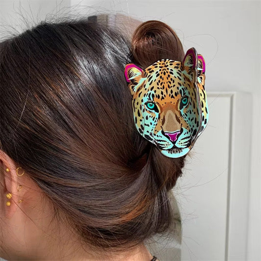 Viral Hear Me Roar Hair Clip