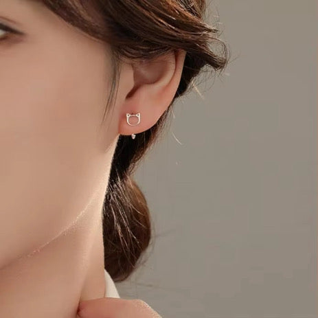 Trendy Cat Hoop Earrings