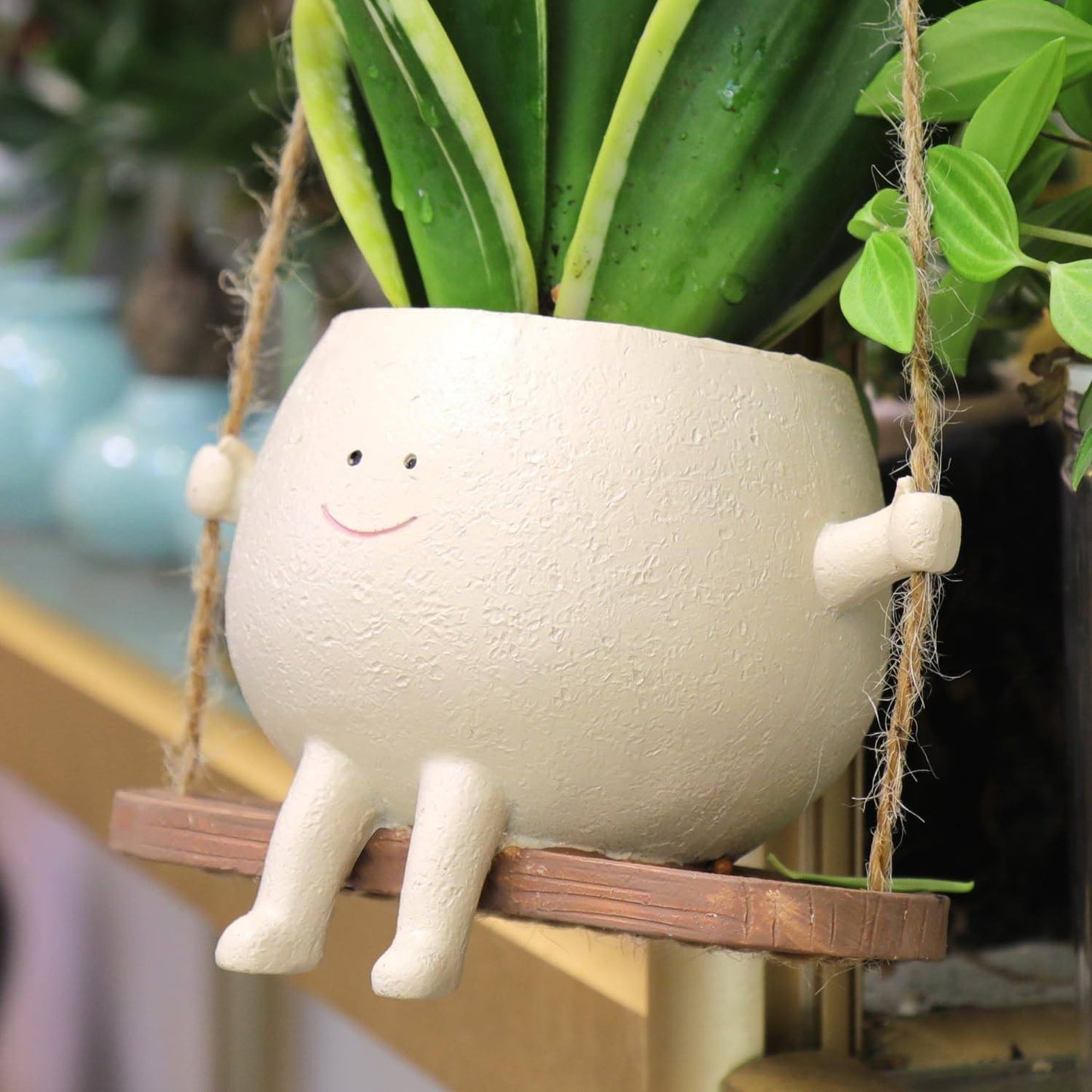 Swinging Planter Pot