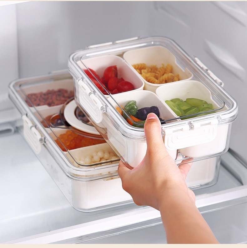 Small size snack compartment container