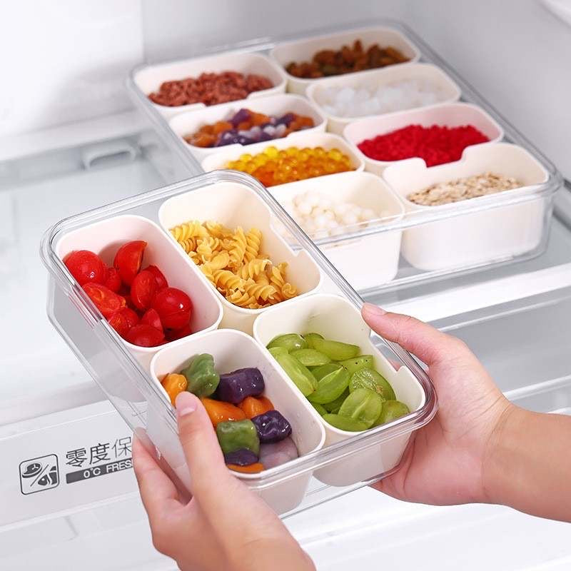 Small size snack compartment container
