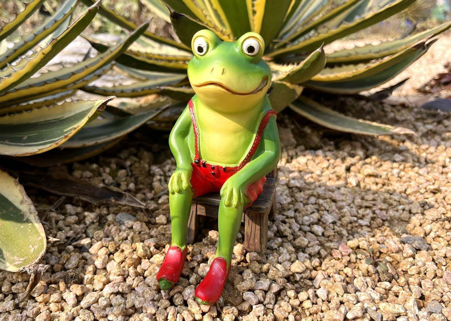 2 Best Friends Garden Statues