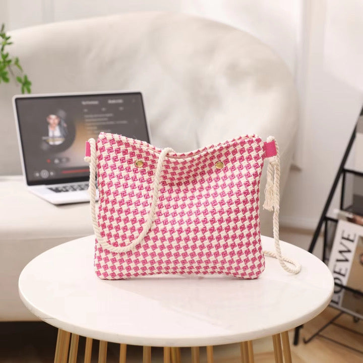 Houndstooth Haven