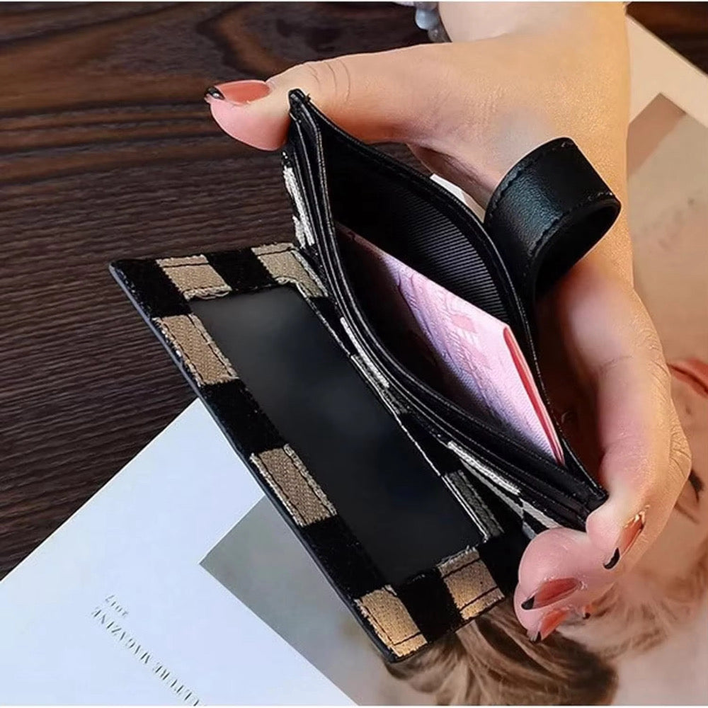 Check Me Chic Card Holder