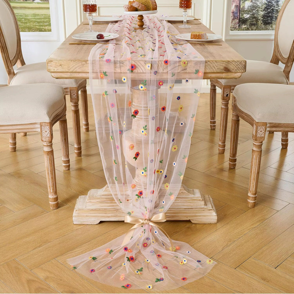 Pretty Floral Table Runner