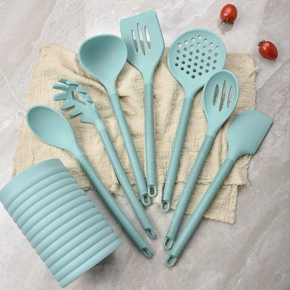 7 Piece Kitchen Utensil Set