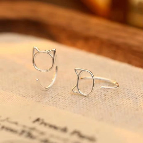 Trendy Cat Hoop Earrings