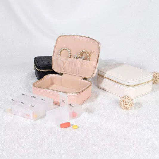 The Med Zip Up Organizer