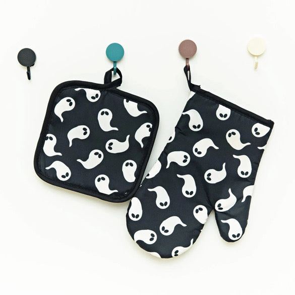 Halloween Mit and Hot pad set