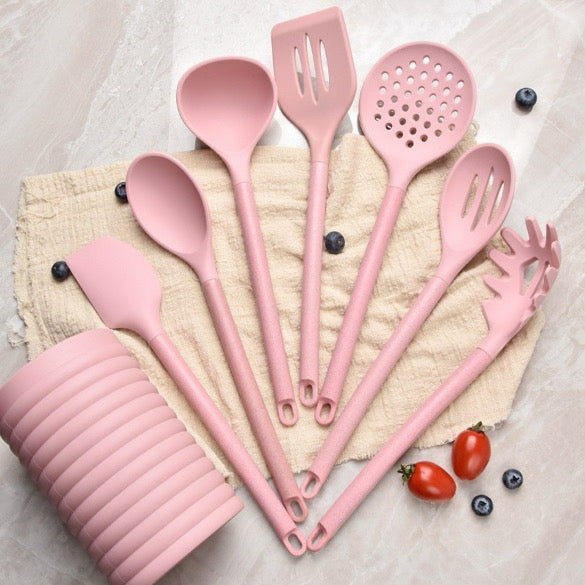 7 Piece Kitchen Utensil Set