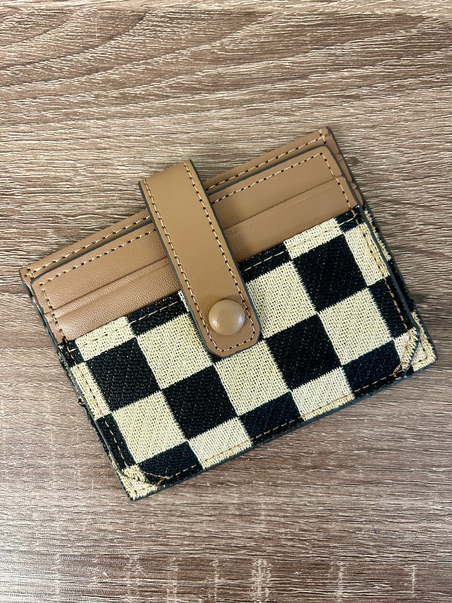 Check Me Chic Card Holder