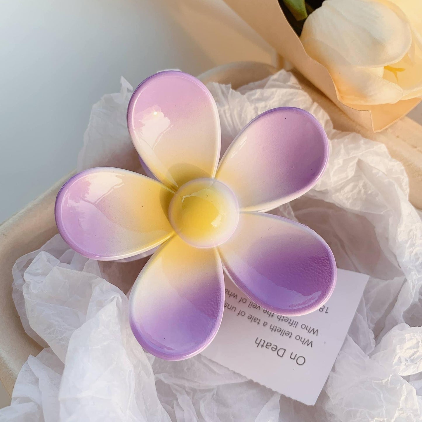 Beautiful flower hair clips