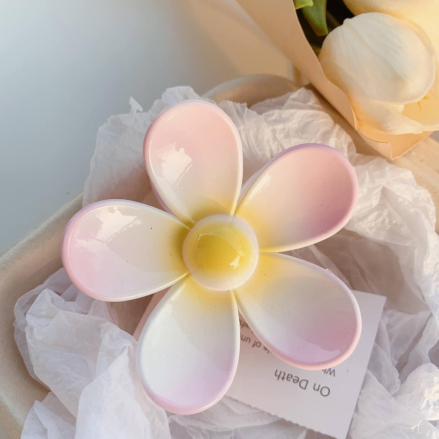 Beautiful flower hair clips