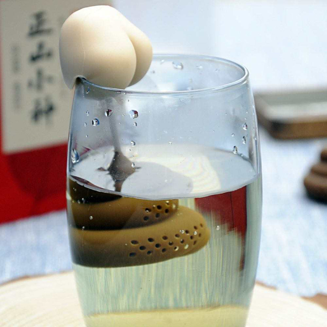 Booty Stool tea infuser