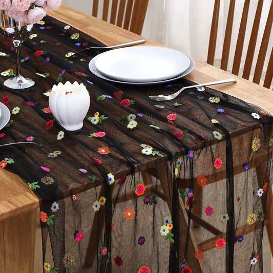 Pretty Floral Table Runner