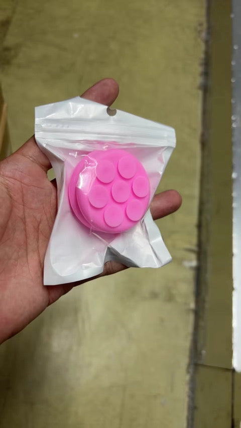 The HandyPop Suction Grip