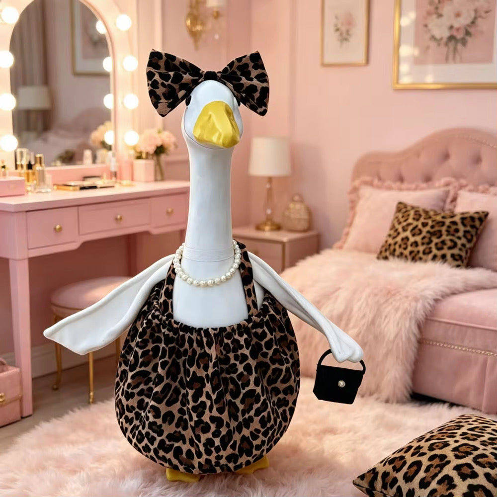 Lady Leopard Goose Outfit