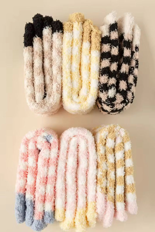 Check It Out Soft Plush Sock Set of 6