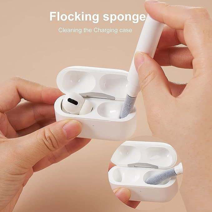 Earbud Cleaning Tool