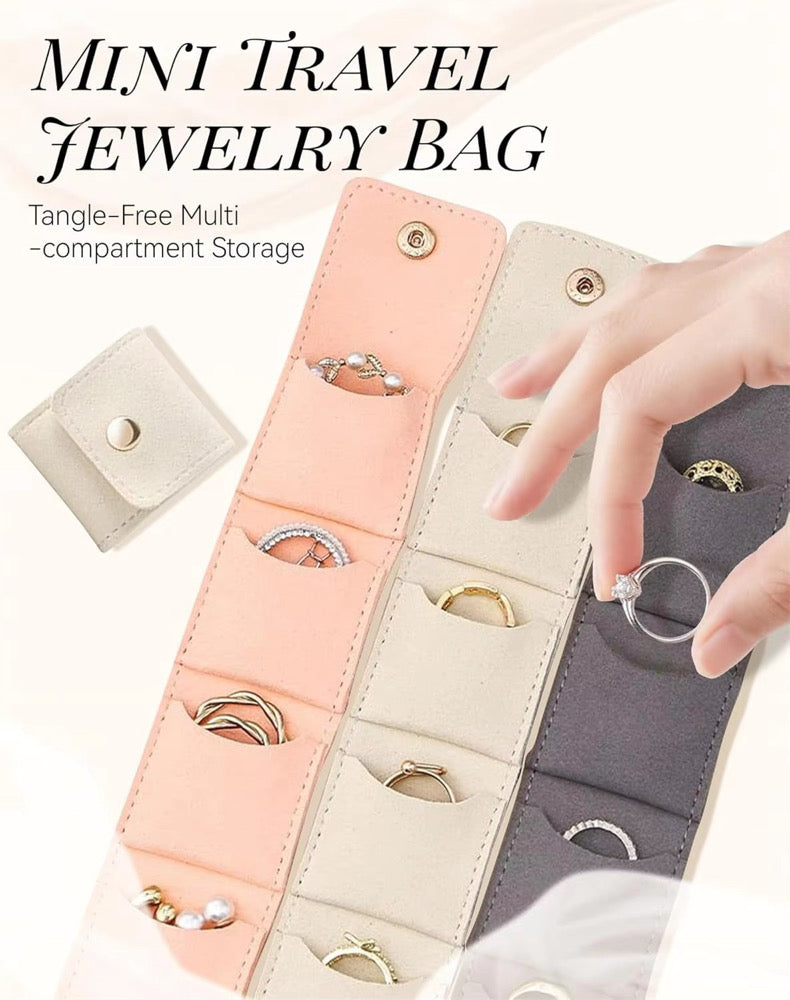 The Petite Treasure Roll