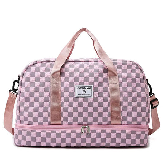 Impressive Checkered Travel Bag
