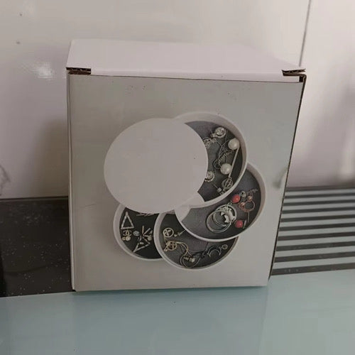 Twist & Treasure Jewelry Holder