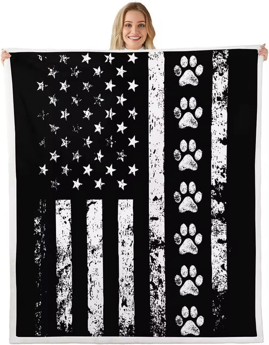 USA Paw Snuggle Blanket