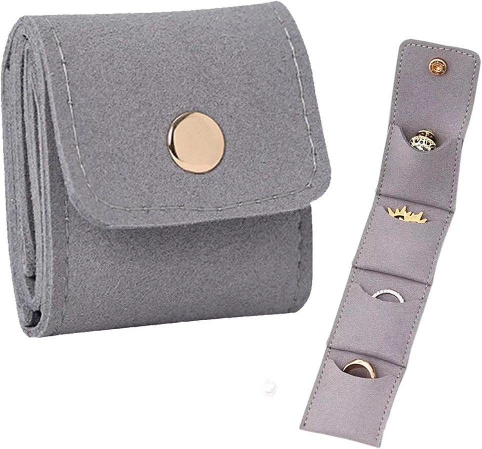 The Petite Treasure Roll