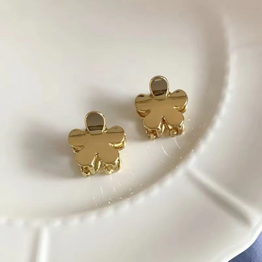 12 Piece Gold Fun Clips
