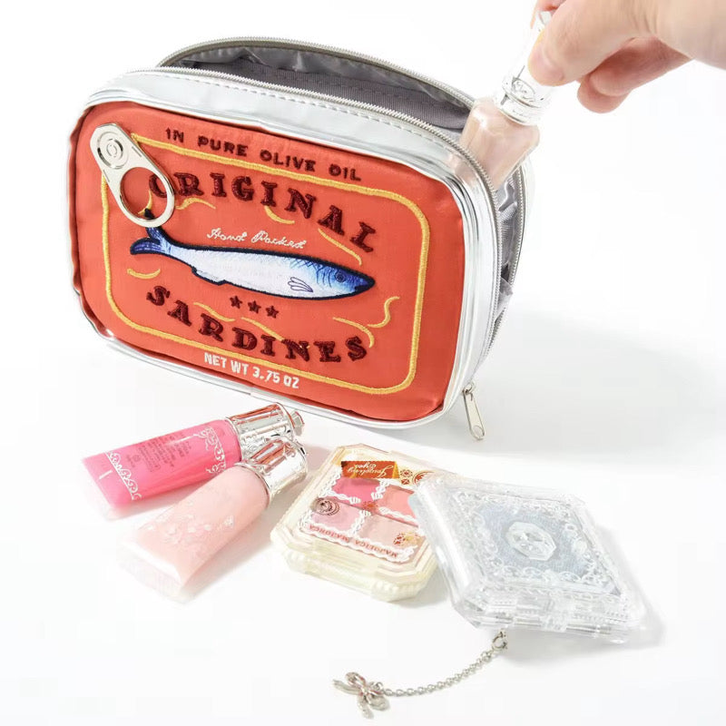 Trendy Sardine Social Pouch
