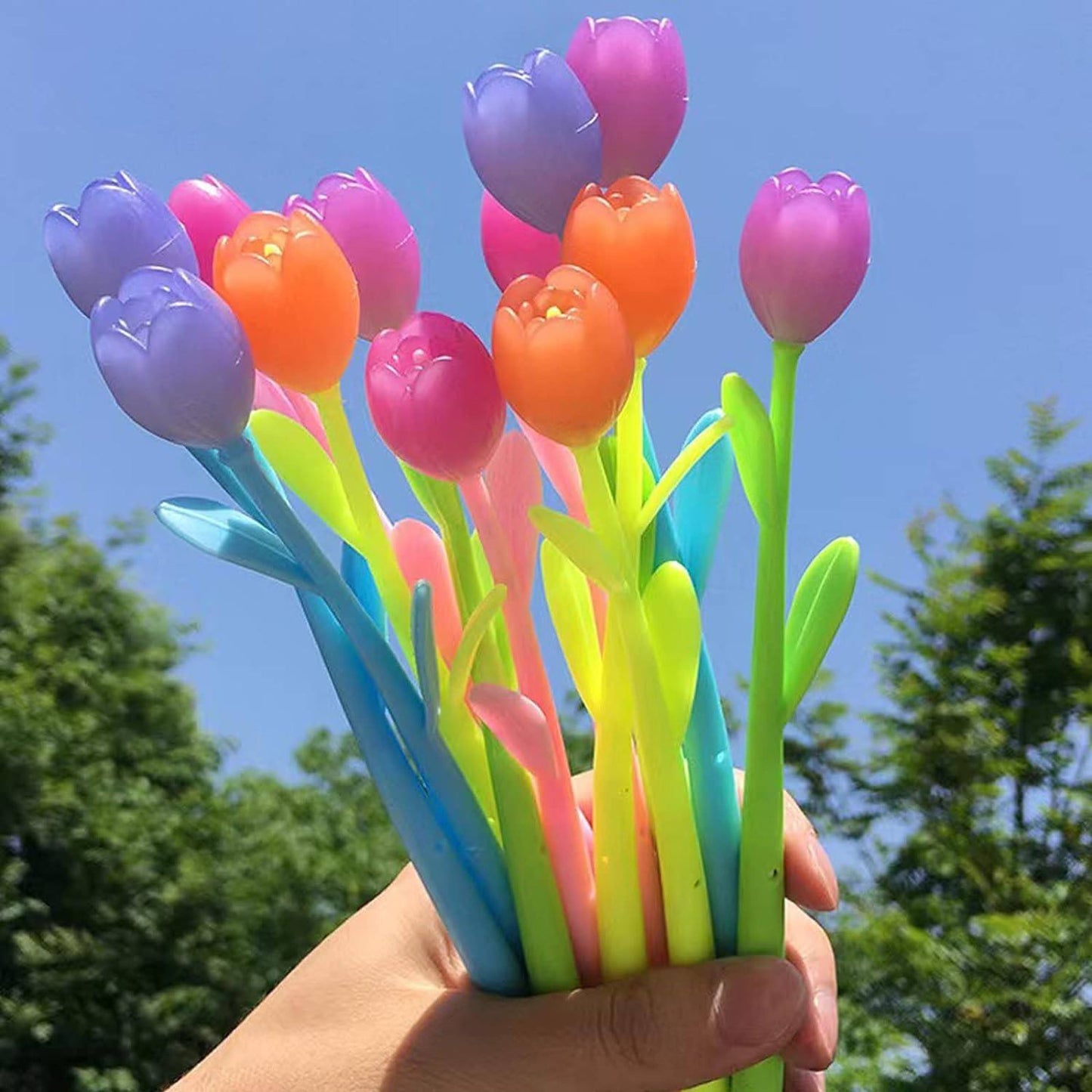 16 piece color changing flower pens