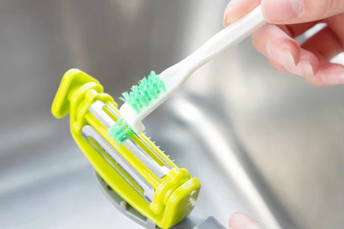 8 Piece Cleaning Gadget Kit