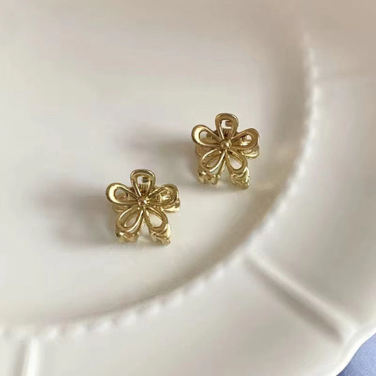 12 Piece Gold Fun Clips