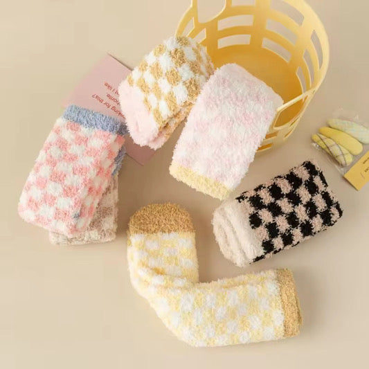 Check It Out Soft Plush Sock Set of 6