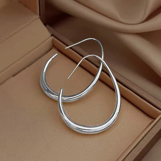 Millie Hoops