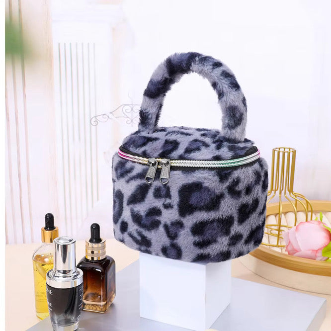 Untamed Leopard Beauty Bag