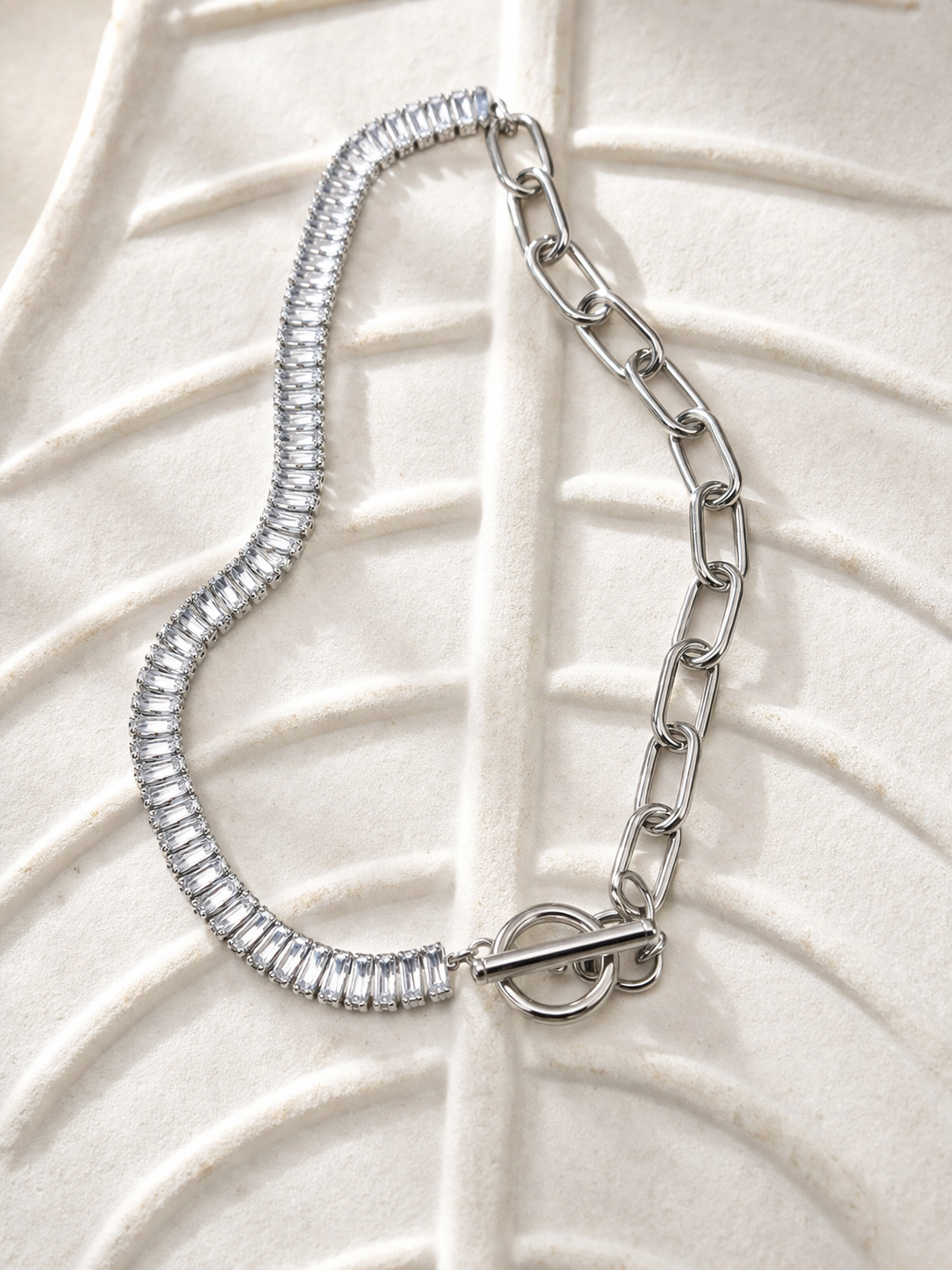 Chain Reaction Glam Necklace