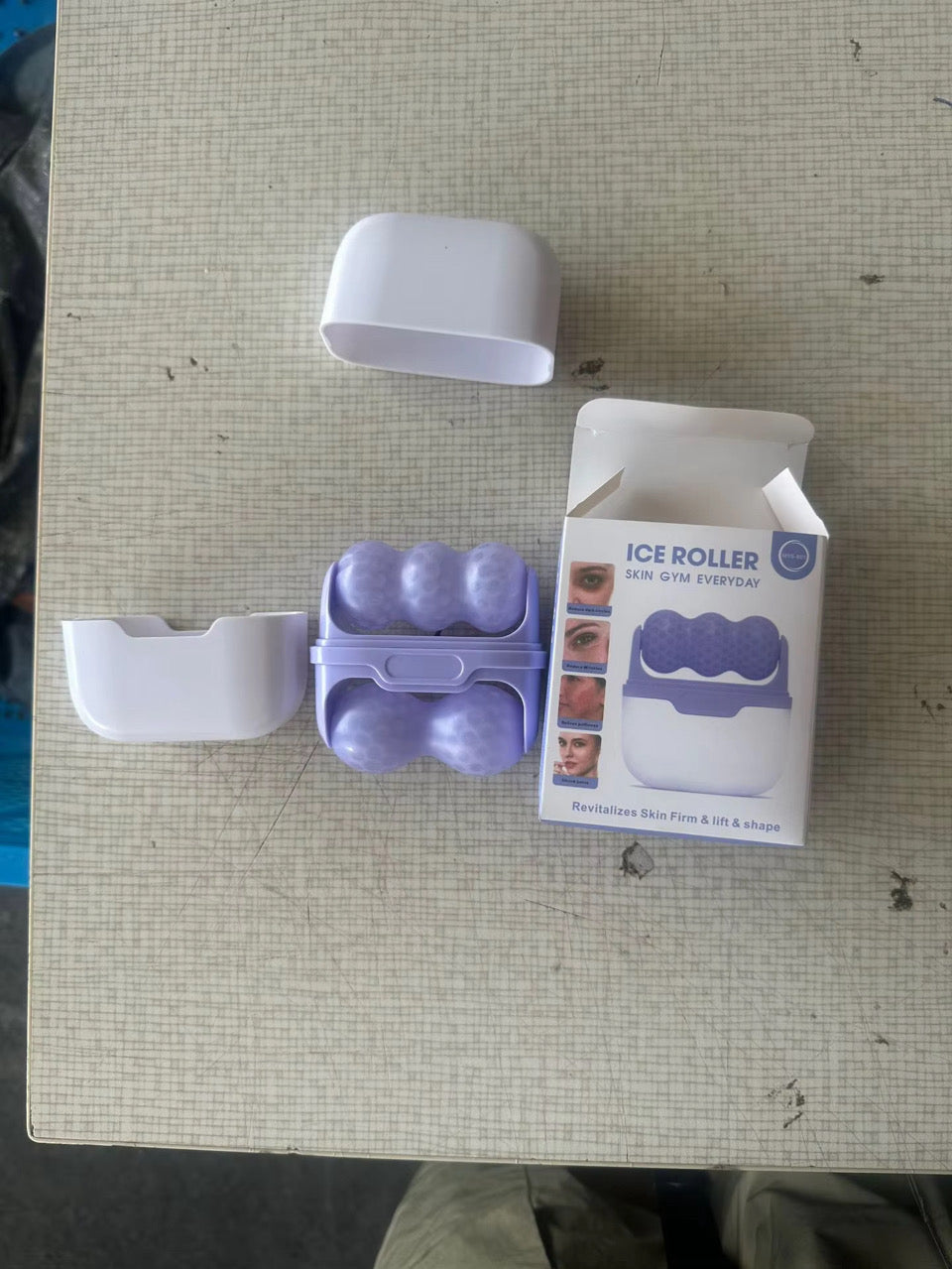 Portable Facial Cooling Roller