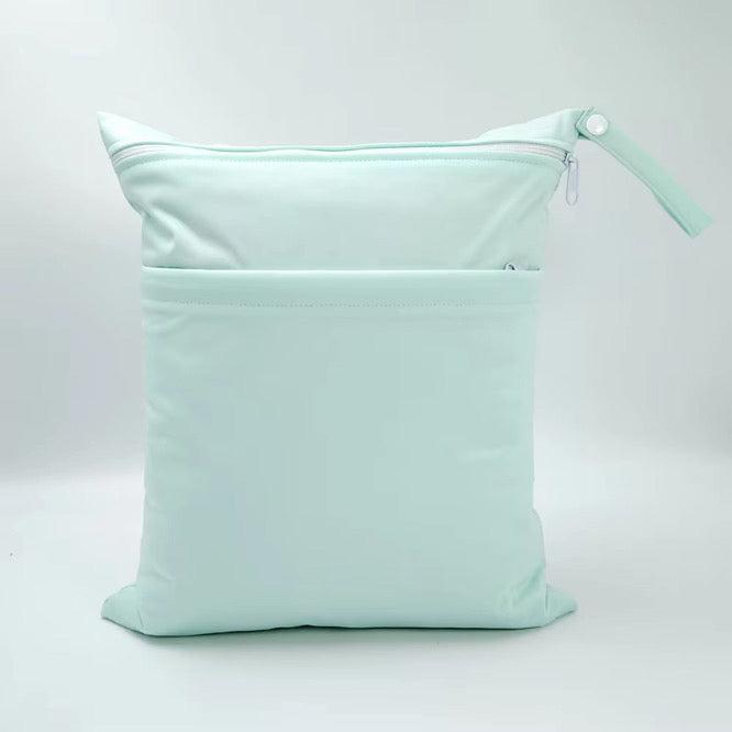 The Toss & Go Wet/Dry Bag