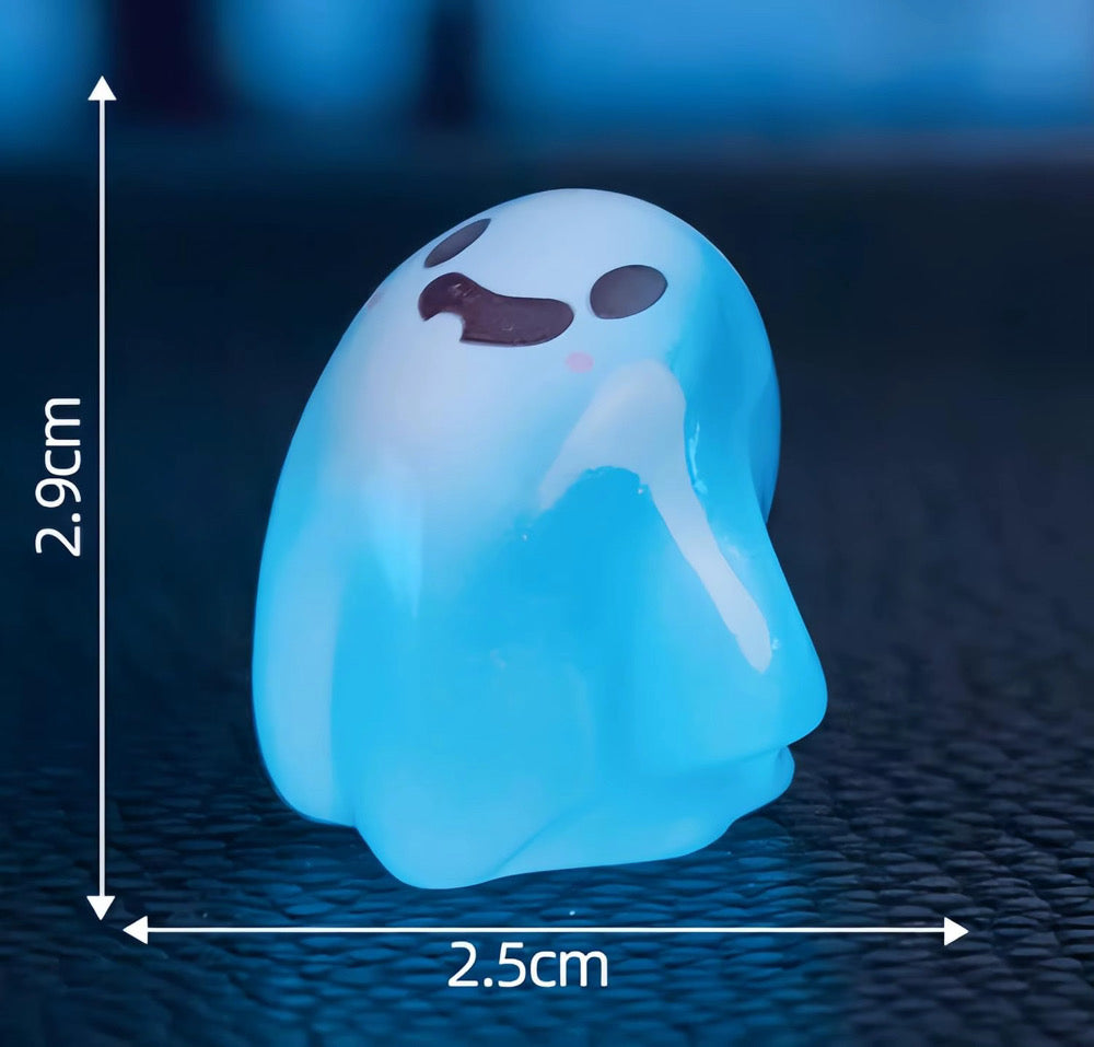 6 Piece Glow In Dark Halloween Ghosts