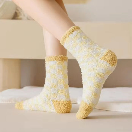 Check It Out Soft Plush Sock Set of 6