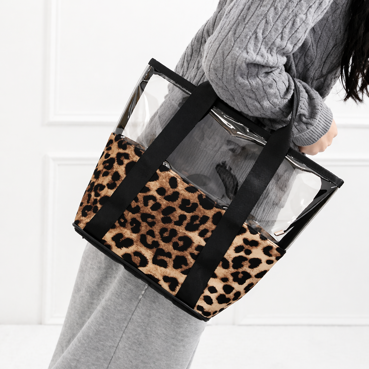 Leopard Lookout Tote